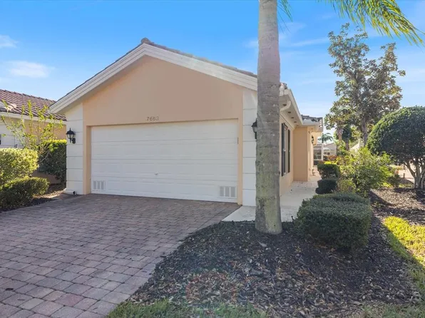 7663 Pesaro Dr, Sarasota, FL 34238