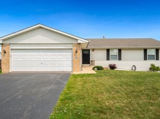 159 Harvest Glenn Dr, Davis Junction, IL 61020