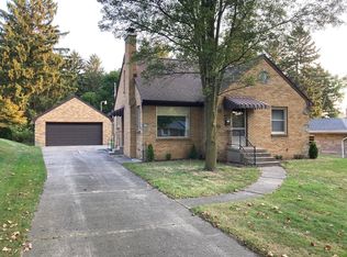 1525 7th St NW, Grand Rapids, MI