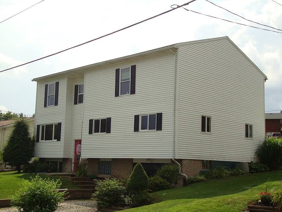 1st image of 35 Martha Ave