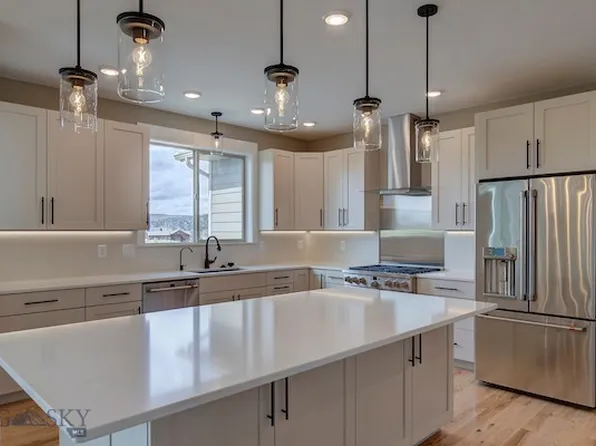 287 Swayback Ln, Bozeman, MT 59718