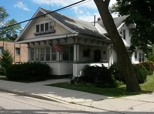 838 W Ellis St, Palatine, IL 60067