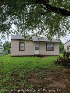 1410 N 17th St Enid Ok 73701 Zillow