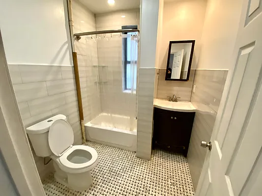 Rented by Compass | media 17