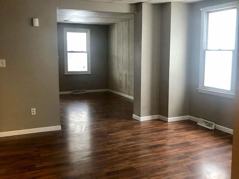1st image of 51 Academy Ln