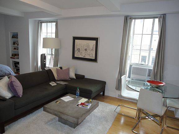 3rd image of 340 W 57th St APT 11E