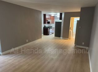3025 E 5th St APT 6, Long Beach, CA 90814