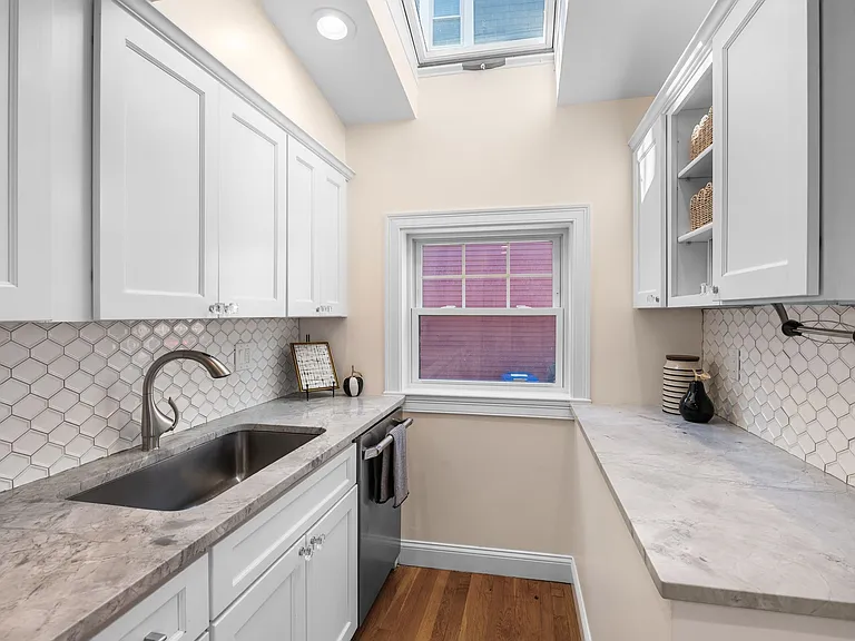 23 Boardman St #23 — Photo 15