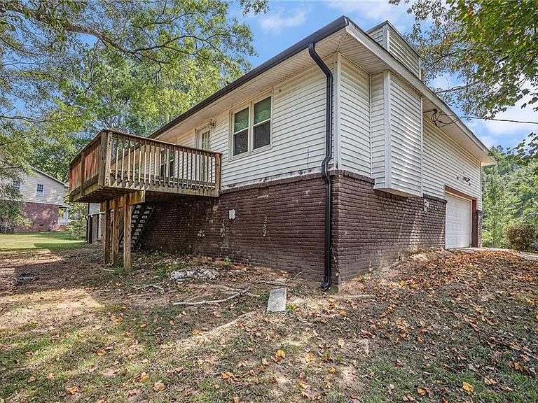 3660 Eagle Woods Cir — Photo 23