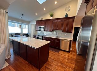 915 Ilse Ct, North Bellmore, NY