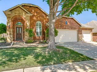 3828 Appleton Ln, Flower Mound, TX 75022
