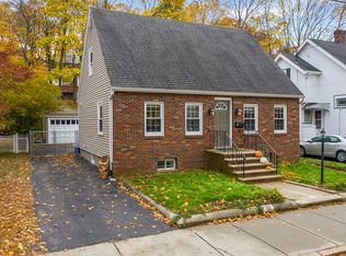 17 Lillian Rd, Malden, MA 02148