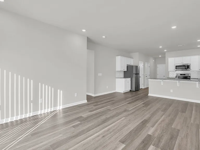 246 Arnette Dr — Photo 3