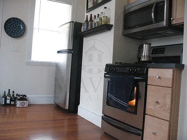 1 bed, 550 sqft, $2,500 — Photo 1