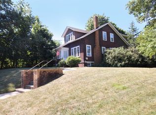 252 Seguine Ave, Staten Island, NY 10309