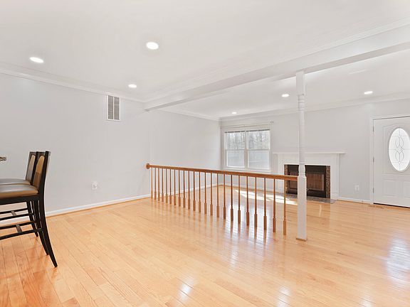 Main Level - Dining Room