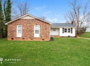 126 Saturn Ln, Greer, SC 29651