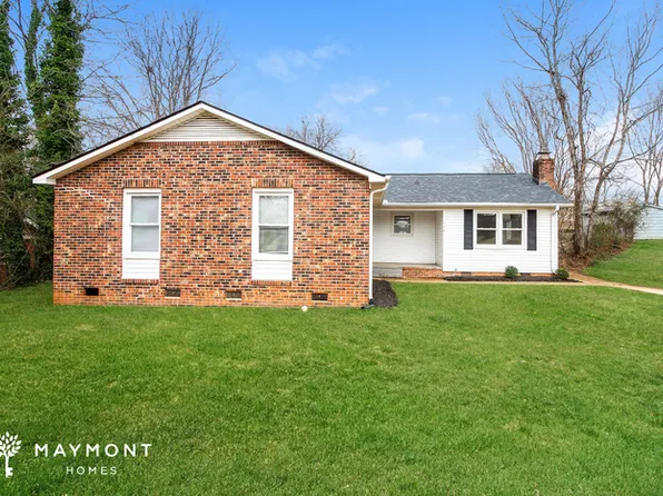 126 Saturn Ln, Greer, SC 29651