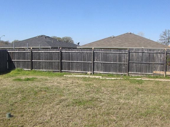 5th image of 1643 Tampa Bay Dr