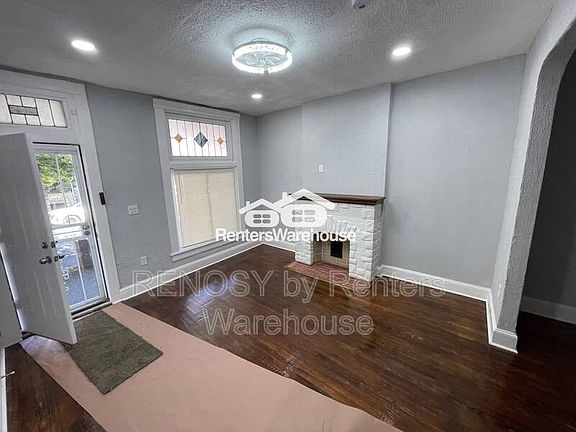 5th image of 2125 Cliftwood Ave