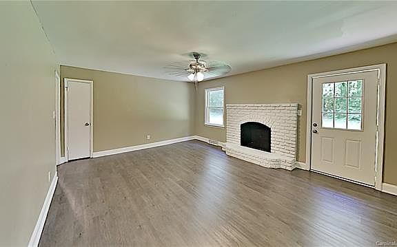 4th image of 204 Brookmeade Dr