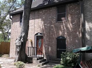 830 Threadneedle St APT 221, Houston, TX 77079