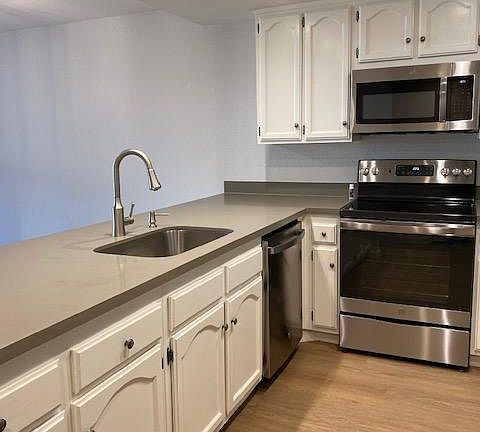 5th image of 1255 Weibel Way