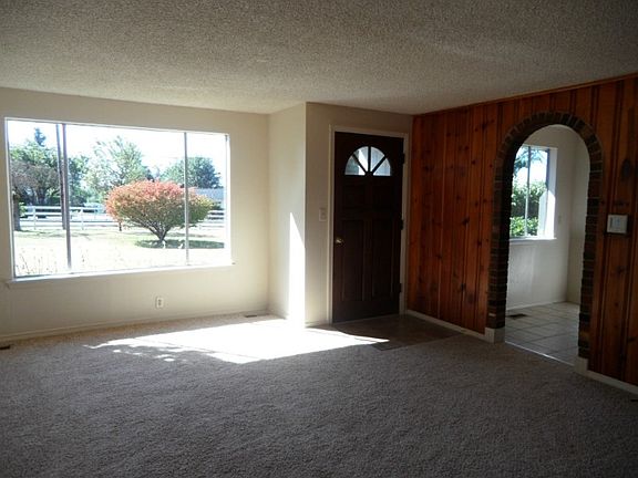 3rd image of 42210 264th Ave SE