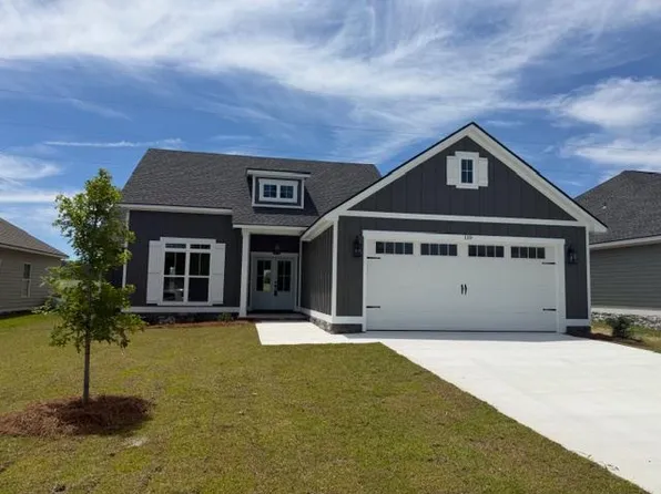 110 Baell Trace Ct, Moultrie, GA 31788