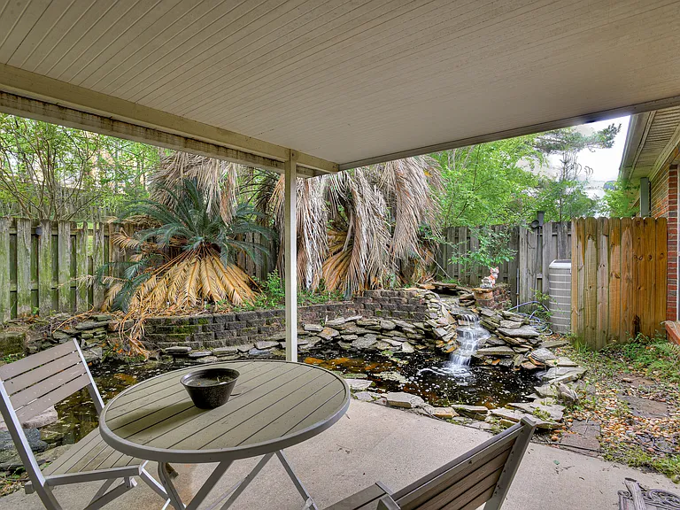 26 Macaulay Pl — Photo 3