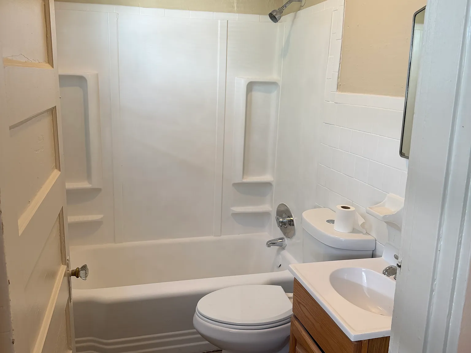 1 bed, 700 sqft, $1,500 — Photo 1