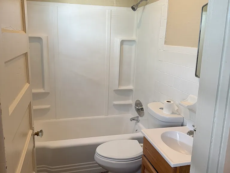 242 Walcott St #1 — Photo 1