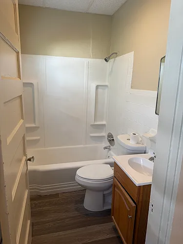 242 Walcott St #1 Photo 1 242 Walcott St #1 Photo 1