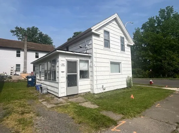145 William St, Palmyra, NY 14522