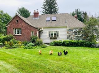 137 Middle Rd, Cumberland Center, ME 04021