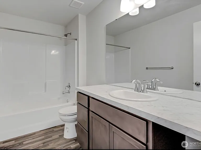 9155 Candytuft Dr SE — Photo 19