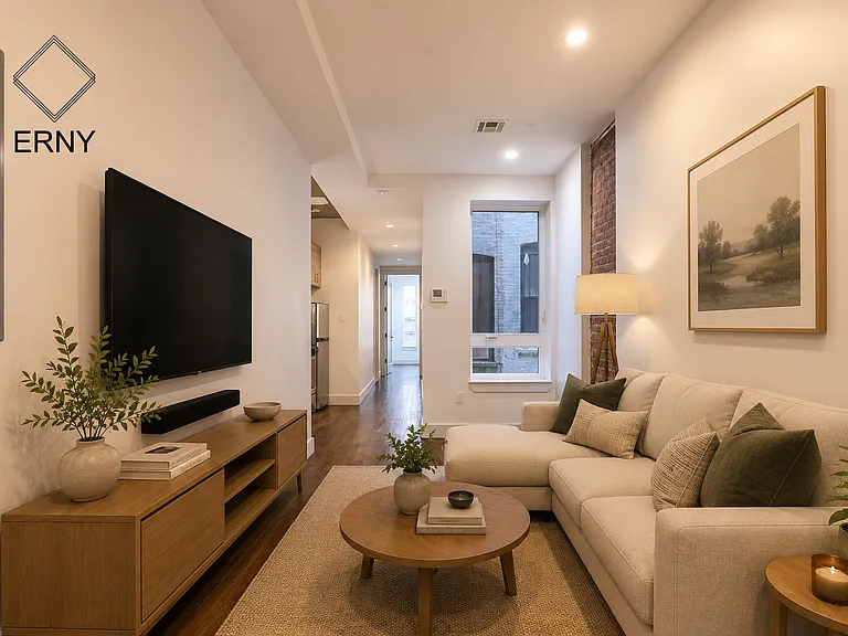 489 Chauncey St #1R — Photo 2