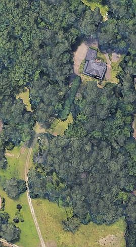 2nd image of 3584 River Dr