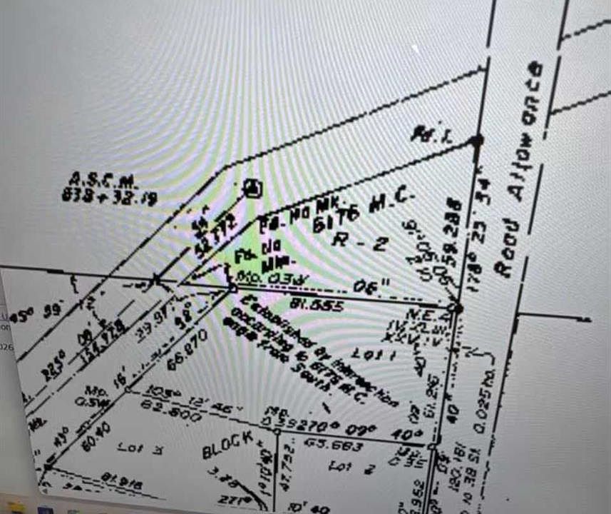 2nd image of 5260 38th St