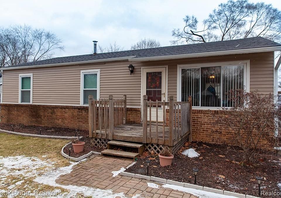1st image of 6350 Barker Dr