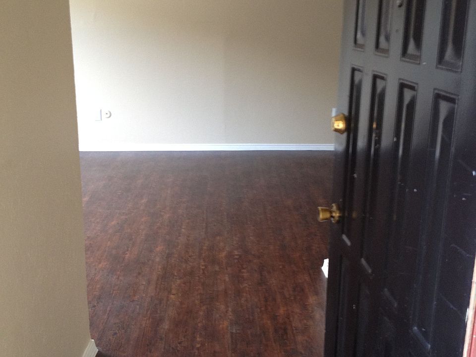 1st image of 1411 Tennis Dr APT 902