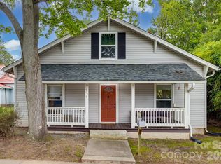 608 Spruce St, Mooresville, NC 28115