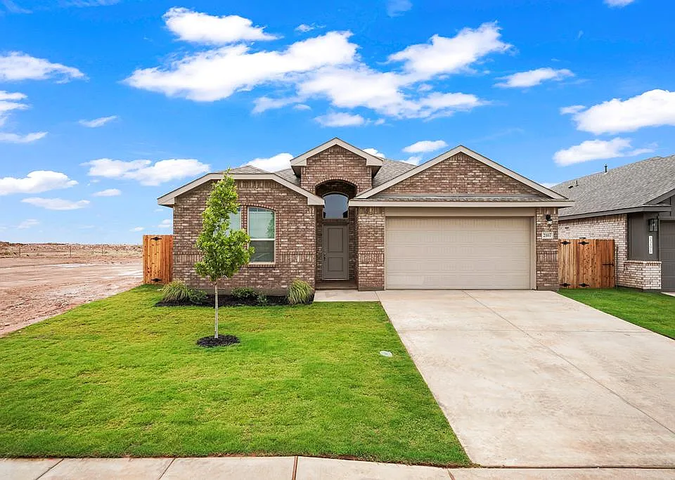 2107 Fortune Dr