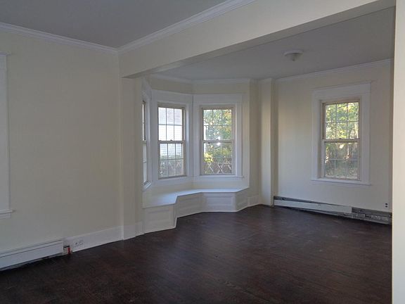 5th image of 17 Henry St