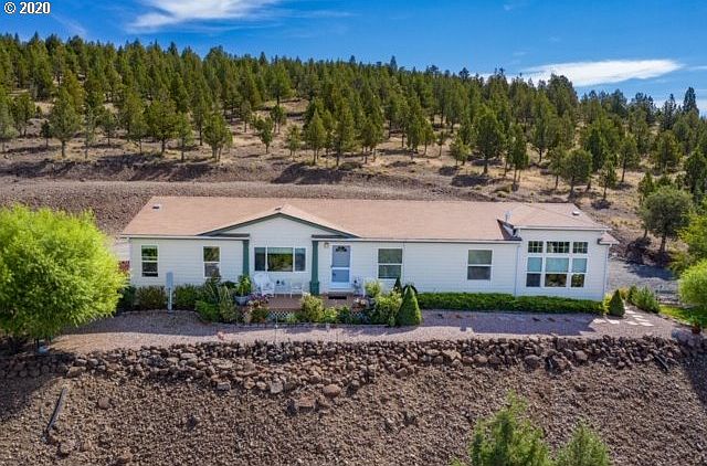 12366 Se Bridge Rd Prineville Or 97754 Mls 20496396 Zillow