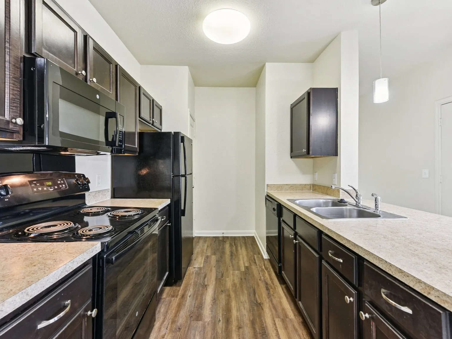 The Heights on Parmer — Photo 4