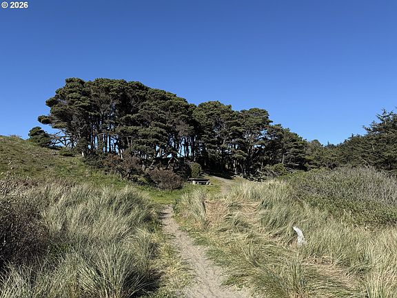 2nd image of Beach Loop Rd