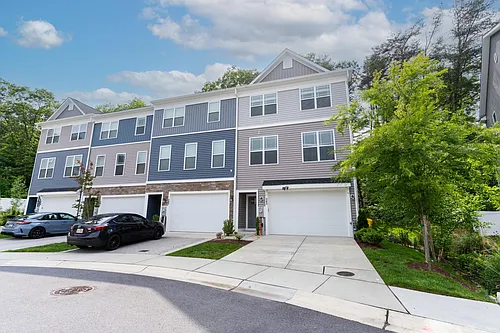 245 Jenkins Way Gln Photo 1