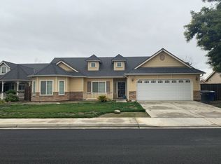 2269 Miya Ct, Hanford, CA 93230