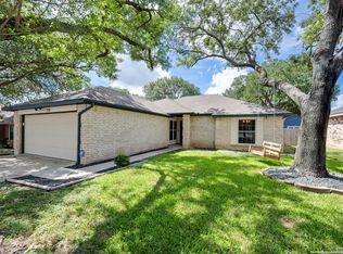 7706 Forest Fern, Live Oak, TX 78233